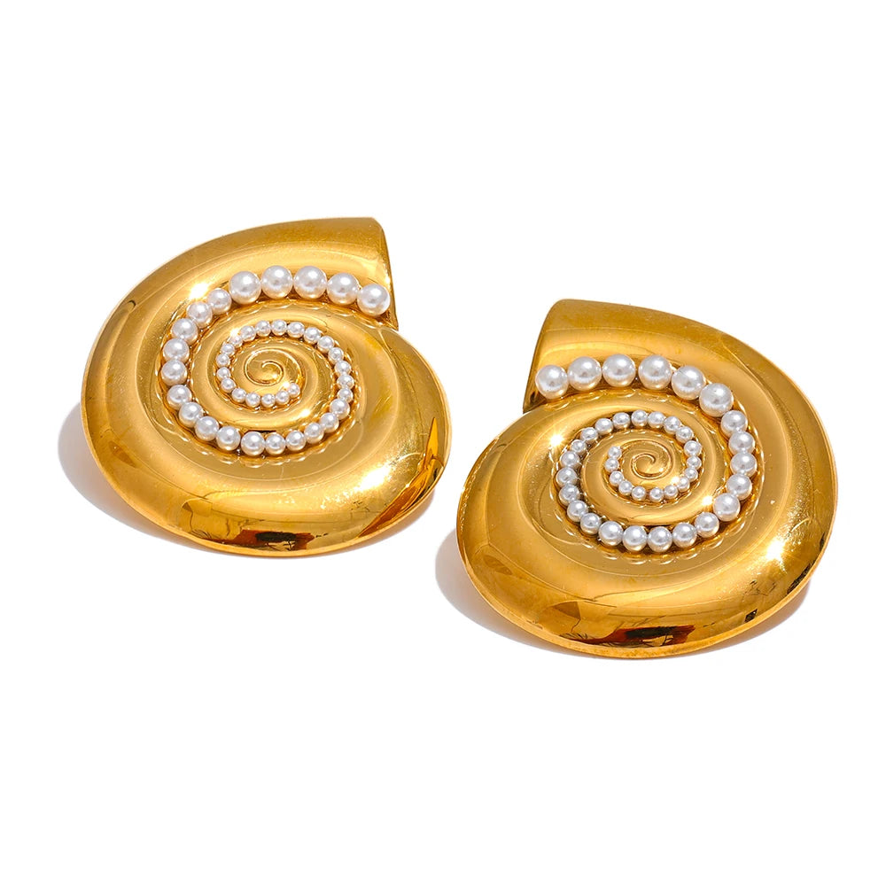 Shell Golden Stud Earrings