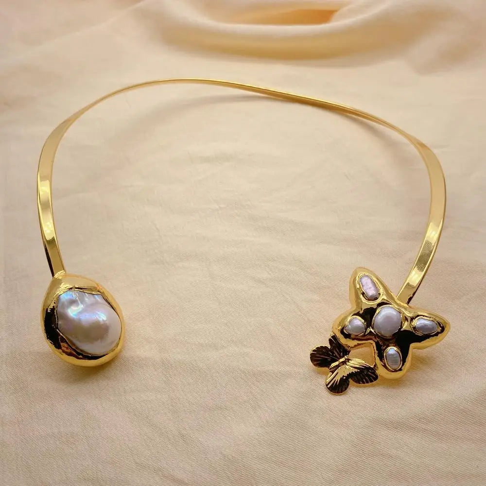 White Baroque Pearl Collar Choker Necklace